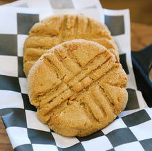 Load image into Gallery viewer, Foxship Bakery Vegan Peanut Butter Cookies