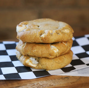 Foxship Bakery Vegan Fluffernutter Cookies