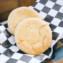 Load image into Gallery viewer, 6 Quarter Pound Vegan Limoncello Cookies