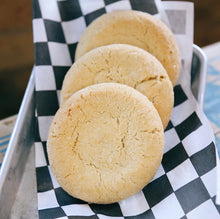 Load image into Gallery viewer, 6 Quarter Pound Vegan Limoncello Cookies